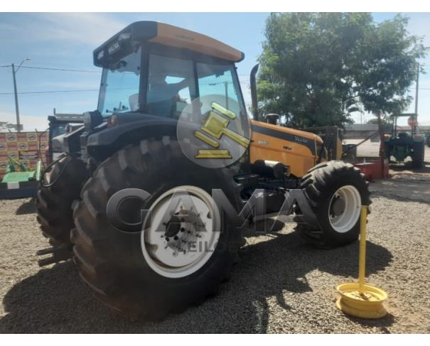 Foto de TRATOR VALTRA BH180 - ANO 2012