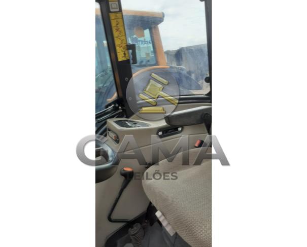 Foto de TRATOR CASE 80 FARMALL - ANO 2016