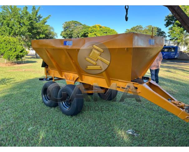 Foto de DISTRIBUIDOR DE CALCÁRIO - TATU 7,5 TONELADAS