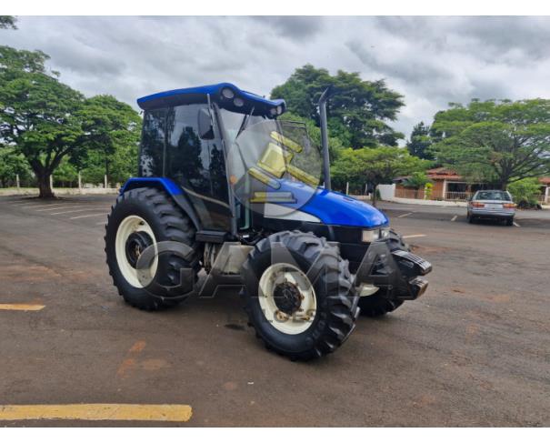 Foto de TRATOR NEW HOLLAND TL95E - ANO 2010