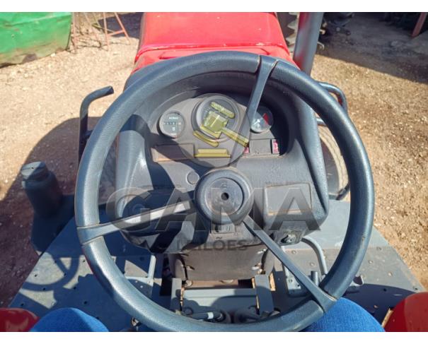 Foto de TRATOR MASSEY FERGUSON 4265 - ANO 2011