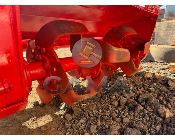 Foto de ROTATIVA PARA TRATOR AGRALE - LAVRALE CENTRAL E LATERAL 