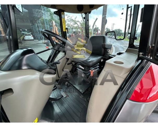 Foto de TRATOR CASE FARMALL 80 CABINADO - ANO 2016