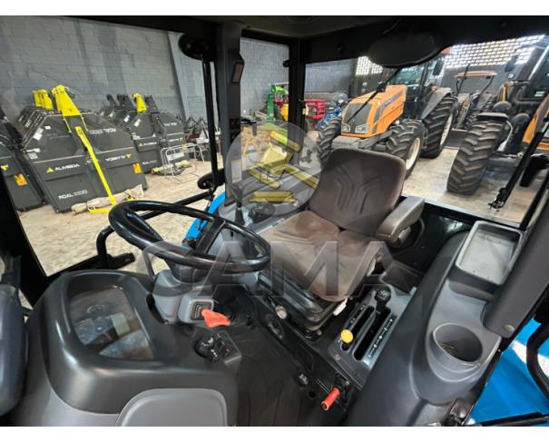 Foto de TRATOR LS TRACTOR U60 - ANO 2017 C/ CONCHA