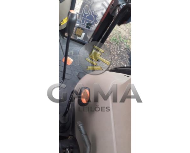 Foto de TRATOR CASE 80 FARMALL - ANO 2016