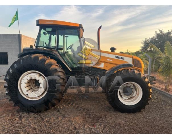Foto de TRATOR VALTRA BH180 - ANO 2012