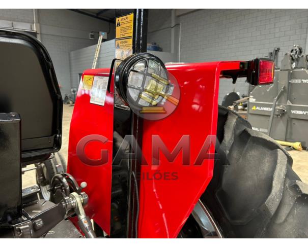 Foto de TRATOR MASSEY FERGUSON 265 - ANO 1976