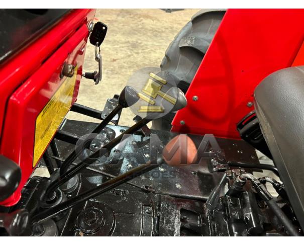 Foto de TRATOR MASSEY FERGUSON 275 4X4 - ANO 2001