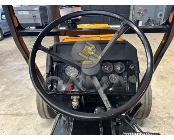 Foto de TRATOR VALMET 785 - ANO 1996 - REVISADO