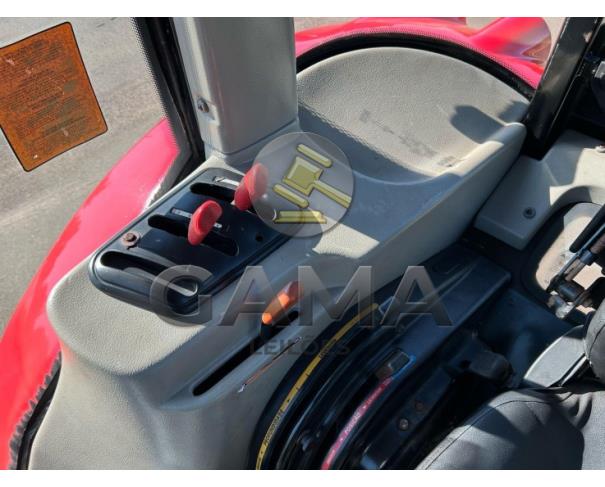 Foto de TRATOR MASSEY FERGUSON 4283 - ANO 2012