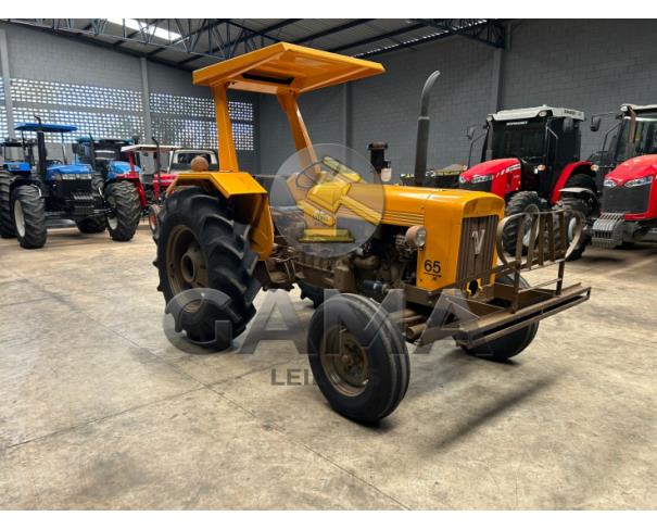 Foto de TRATOR VALMET 65ID - ANO 1982 REVISADO