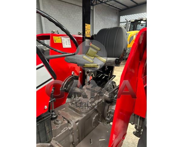 Foto de TRATOR MASSEY FERGUSON 265 - ANO 1976