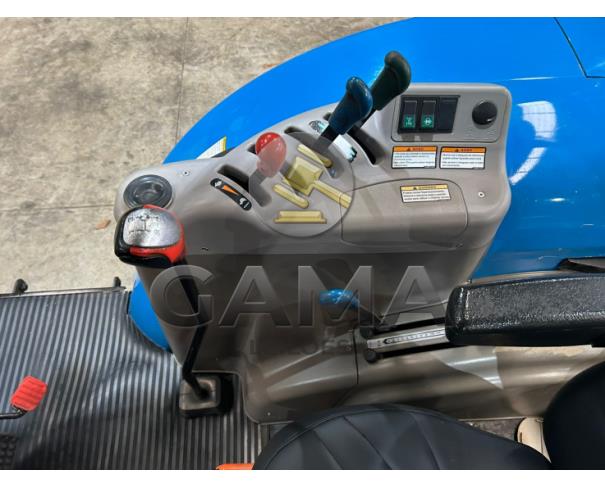 Foto de TRATOR LS TRACTOR PLUS 80 - ANO 2021