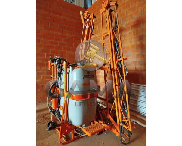 Foto de PULVERIZADOR CONDOR 800 AM18 - JACTO
