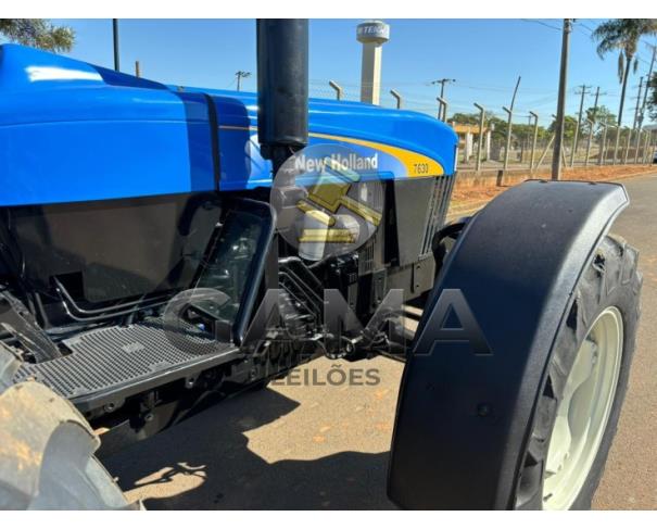 Foto de TRATOR NEW HOLLAND 7630 - ANO 2012