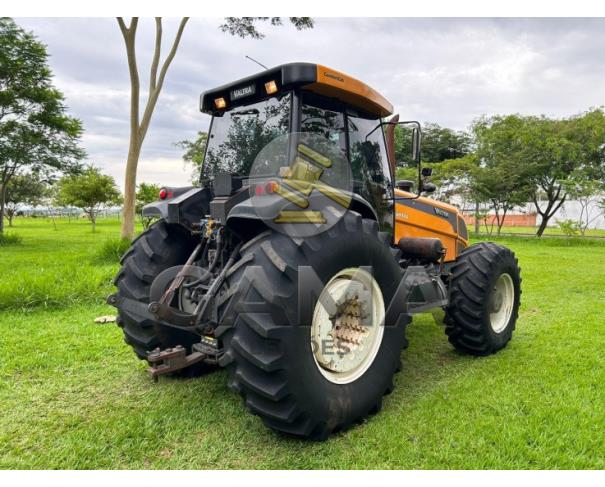 Foto de TRATOR VALTRA BH180 - ANO 2010