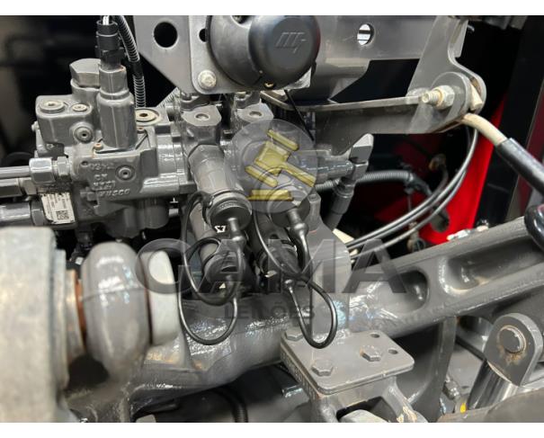 Foto de TRATOR MASSEY FERGUSON 4707 ANO 2021