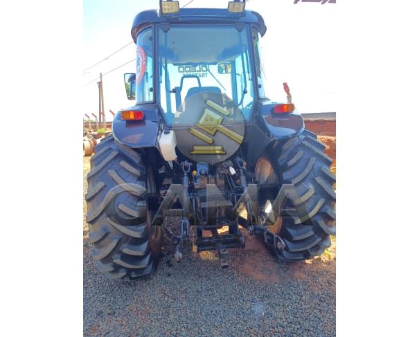 Foto de TRATOR CASE 80 FARMALL - ANO 2014