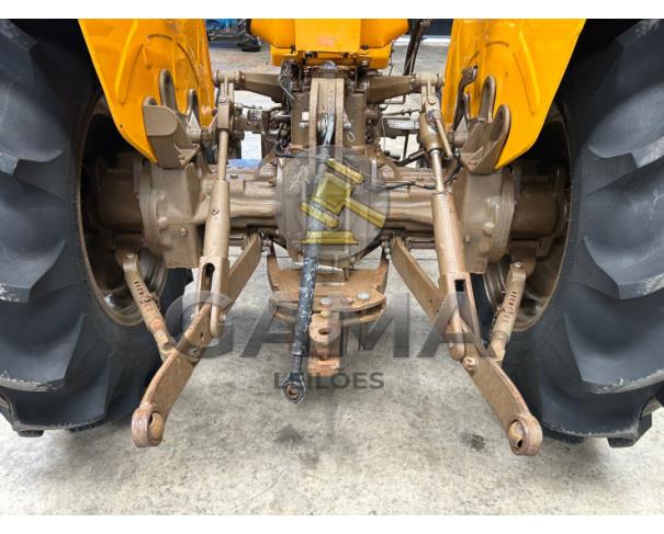 Foto de TRATOR VALMET 65ID - ANO 1982 REVISADO