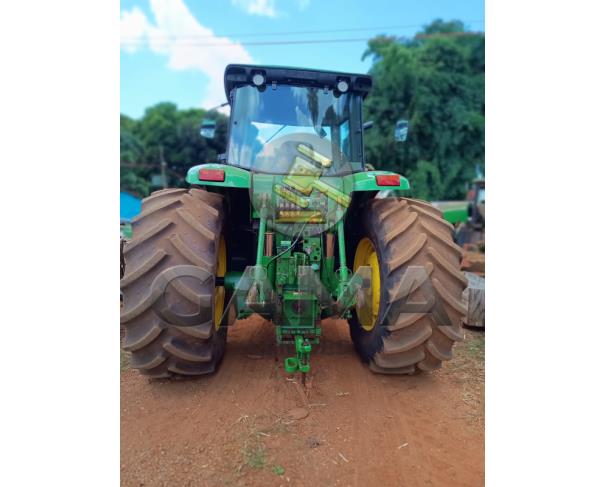 Foto de TRATOR JOHN DEERE 7210J - ANO 2013