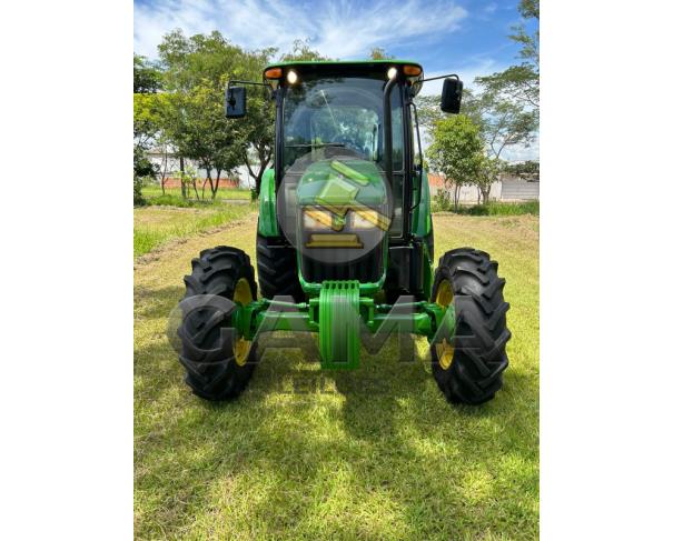 Foto de TRATOR JOHN DEERE 5085E – ANO 2016