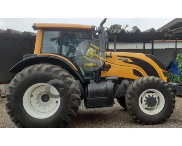 Foto de TRATOR VALTRA BH145 - ANO 2016