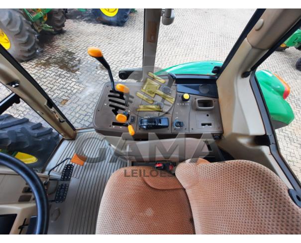 Foto de TRATOR JOHN DEERE 6115J - ANO 2022