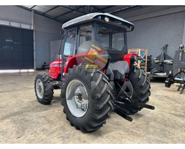 Foto de TRATOR MASSEY FERGUSON 5285 - ANO 2003