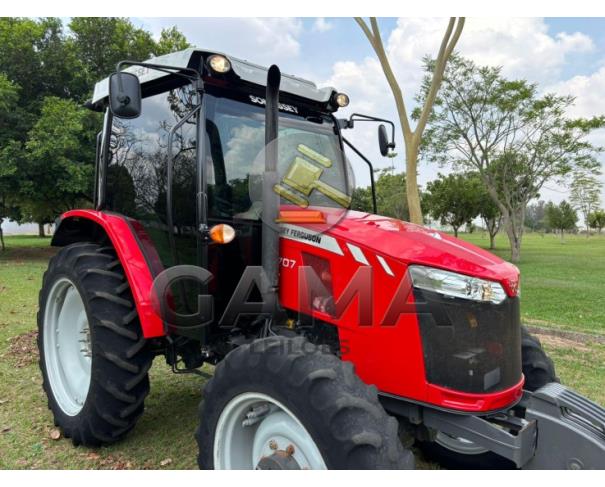 Foto de TRATOR MASSEY FERGUSON 4707 ANO 2021