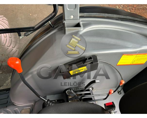 Foto de TRATOR YANMAR SOLIS 90 - ANO 2022