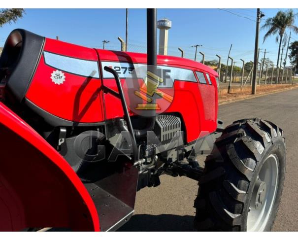 Foto de TRATOR MASSEY FERGUSON 4275 - ANO 2019