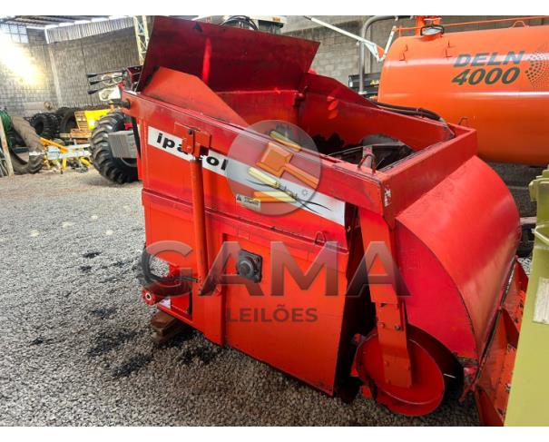 Foto de VAGÃO FORRAGEIRO HIDRÁULICO – IPACOL – ANO 2015