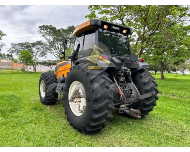 Foto de TRATOR VALTRA BH180 - ANO 2010