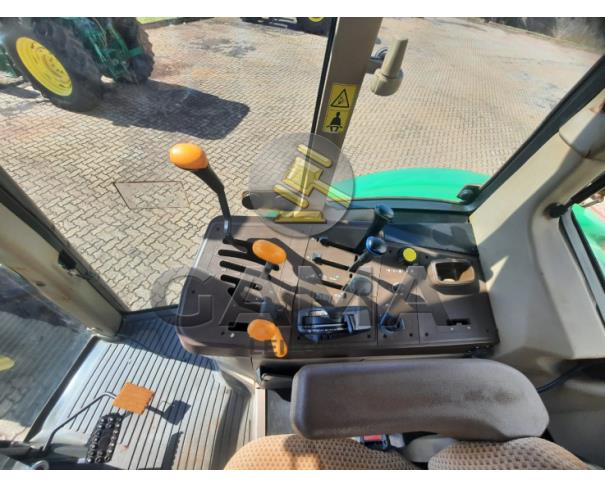 Foto de TRATOR JOHN DEERE 6190J - ANO 2022