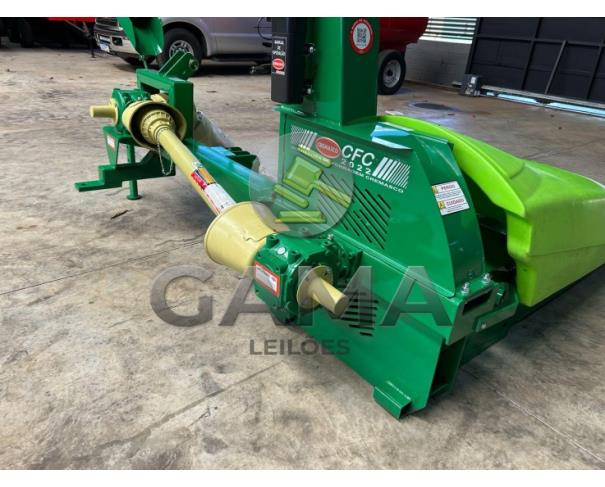 Foto de ENSILADEIRA CREMASCO MODELO: CFC 12 FACAS