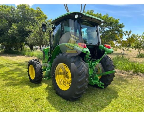 Foto de TRATOR JOHN DEERE 5085E – ANO 2016