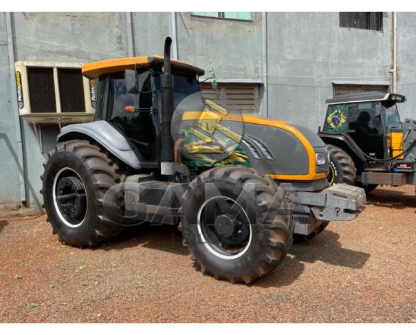 Foto de TRATOR VALTRA BT210 – ANO 2013
