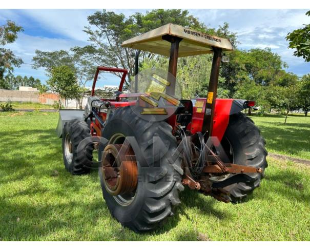 Foto de TRATOR MASSEY FERGUSON 292 - ANO 1994 C/ CONCHA STARA