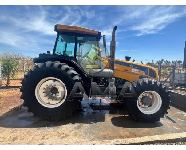 Foto de TRATOR VALTRA BH180 - ANO 2011
