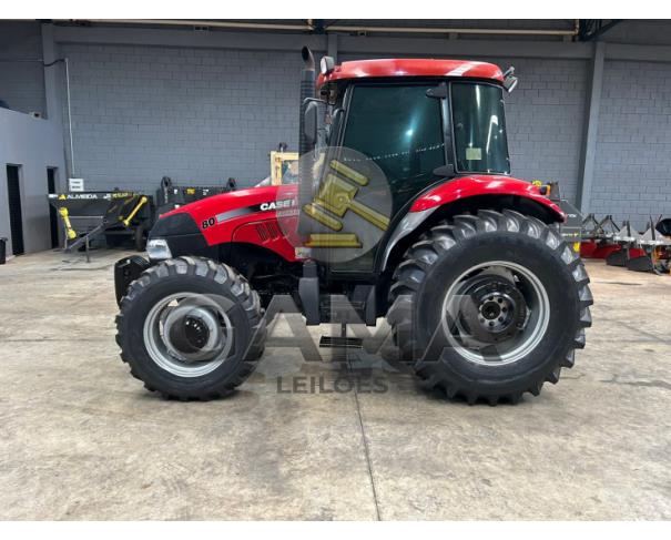 Foto de TRATOR CASE FARMALL 80 CABINADO - ANO 2016