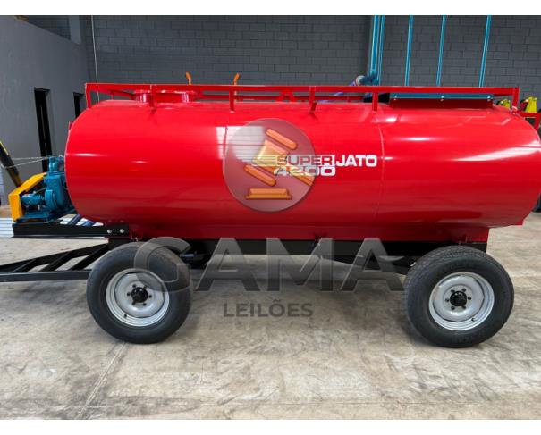 Foto de CARRETA TANQUE 4.200 LTS – FIDO C/ KIT MULTITAREFA