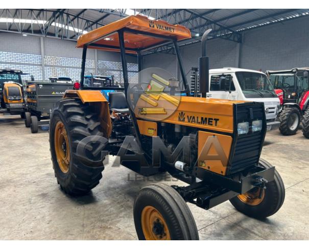 Foto de TRATOR VALMET 785 - ANO 1996 - REVISADO