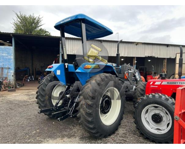 Foto de TRATOR NEW HOLLAND TS6020 - ANO 2011 C/ CONCHA STARA