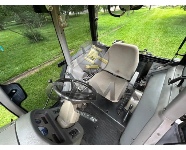 Foto de TRATOR VALTRA BH180 - ANO 2010