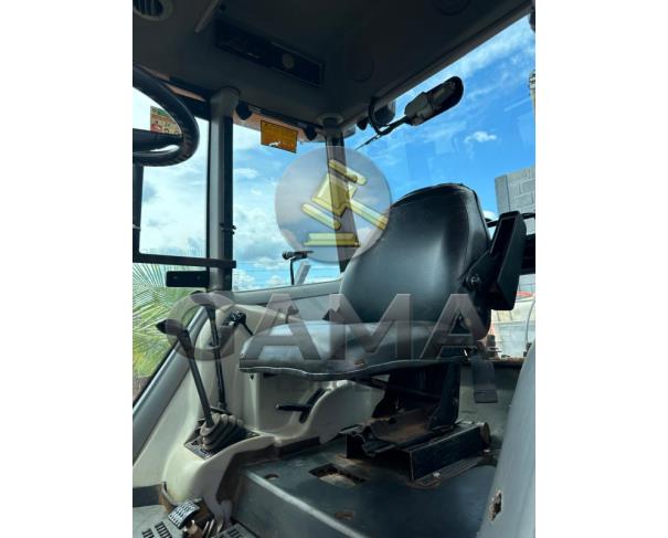 Foto de TRATOR VALTRA BM110 - ANO 2009