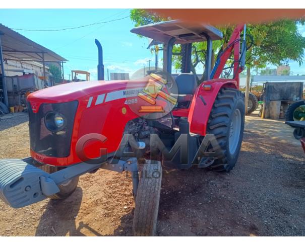 Foto de TRATOR MASSEY FERGUSON 4265 - ANO 2011