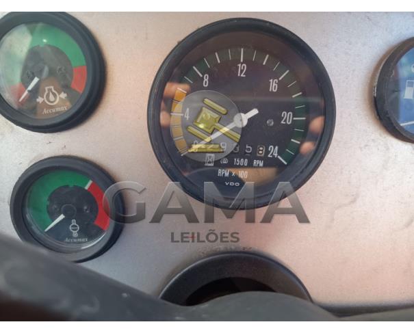 Foto de TRATOR MASSEY FERGUSON 275 - ANO 1987