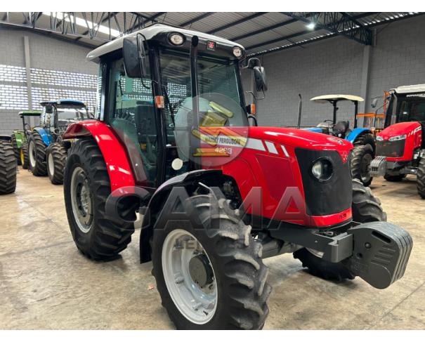 Foto de TRATOR MASSEY FERGUSON 4283 - ANO 2012/ 2013