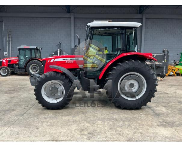 Foto de TRATOR MASSEY FERGUSON 4283 - ANO 2012/ 2013