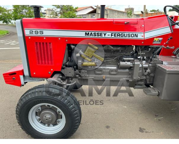 Foto de TRATOR MASSEY FERGUSON 295 - ANO 1984